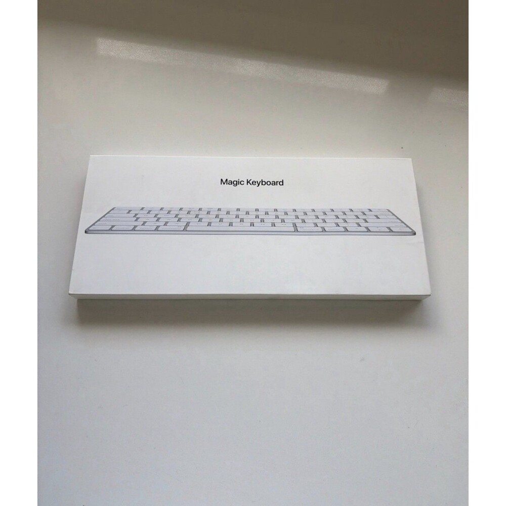 Apple Magic Keyboard USB-C White